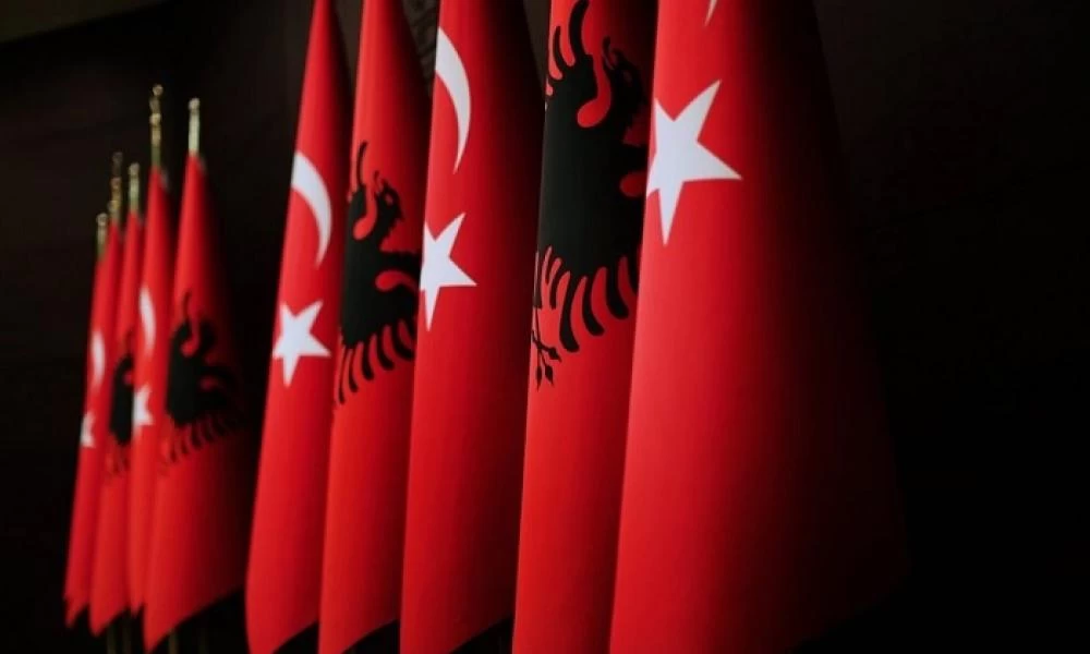 Cumhuriyet: Η μυστική συμφωνία που υπέγραψαν Τουρκία και Αλβανία